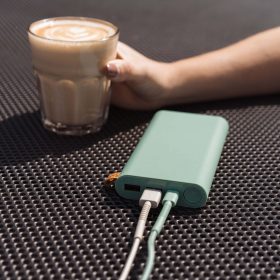 Powerbank Colour 18000 USB C Fresh and Rebel