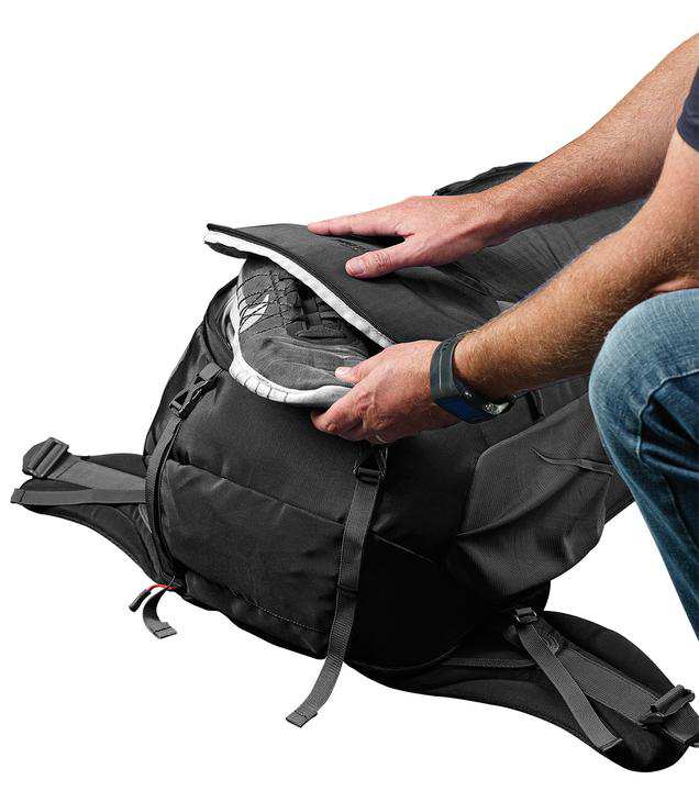 Caribee Magellan RFID Travel Pack 75L. - Image 7