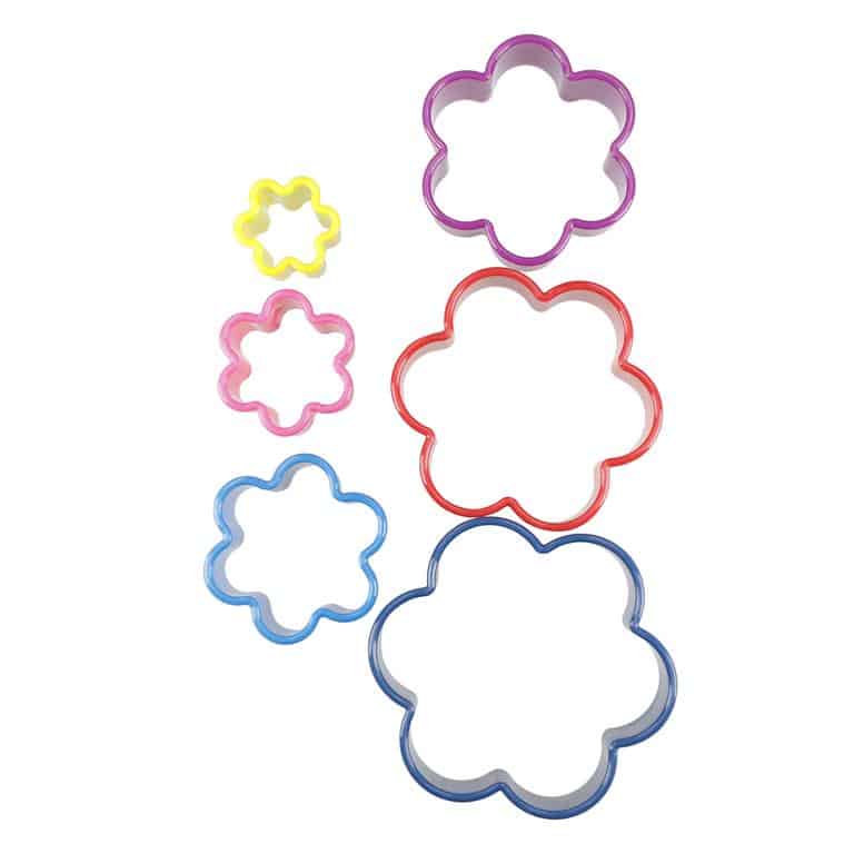 Colourworks Set of 5 Cookie Cutters, Flower Shaped