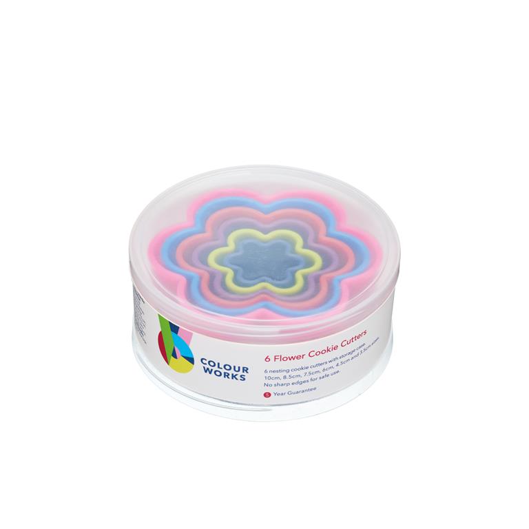 Colourworks Set of 5 Cookie Cutters, Flower Shaped