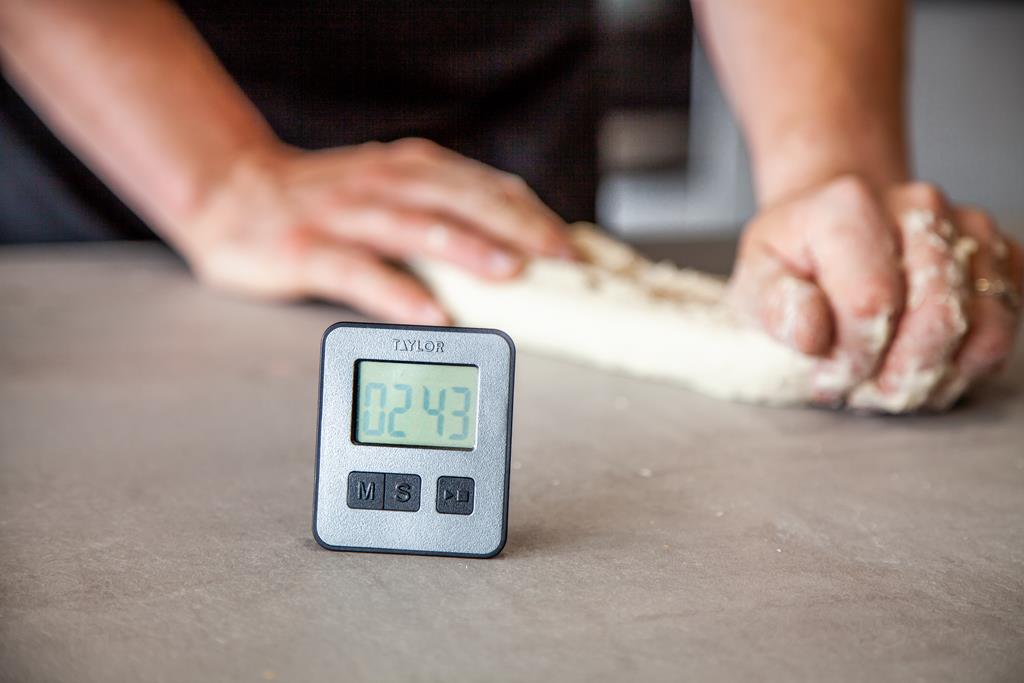 Taylor Kitchen Scales, Digital Thermometer & Timer Gift Set - Image 25