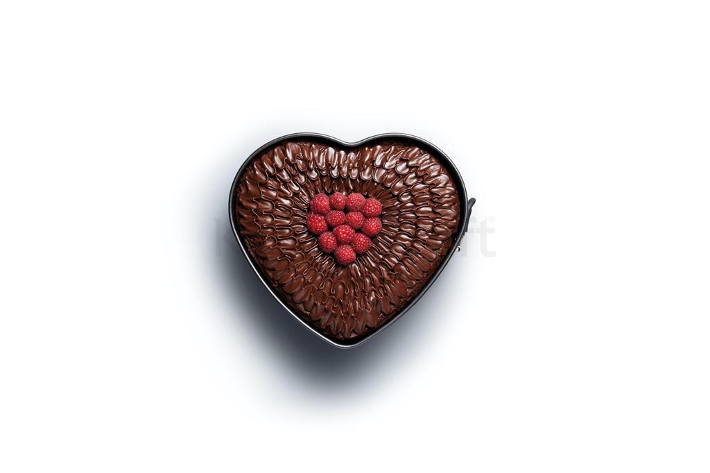 MasterClass Non-Stick Spring Form Heart Shape Cake Tin