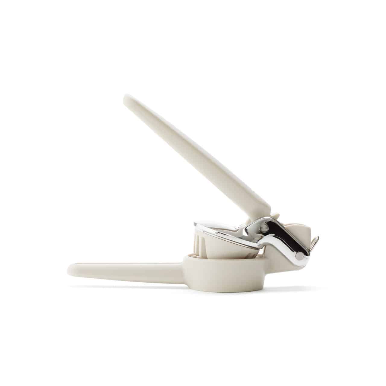 96927_1_Chef'n Freshforce™ Handheld Slicer