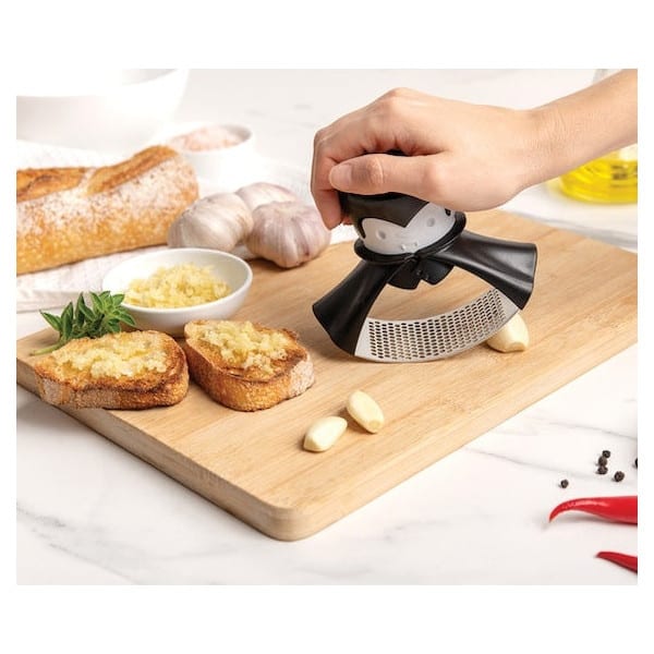 96179_1_OTOTO_Rockula_Garlic_Crusher