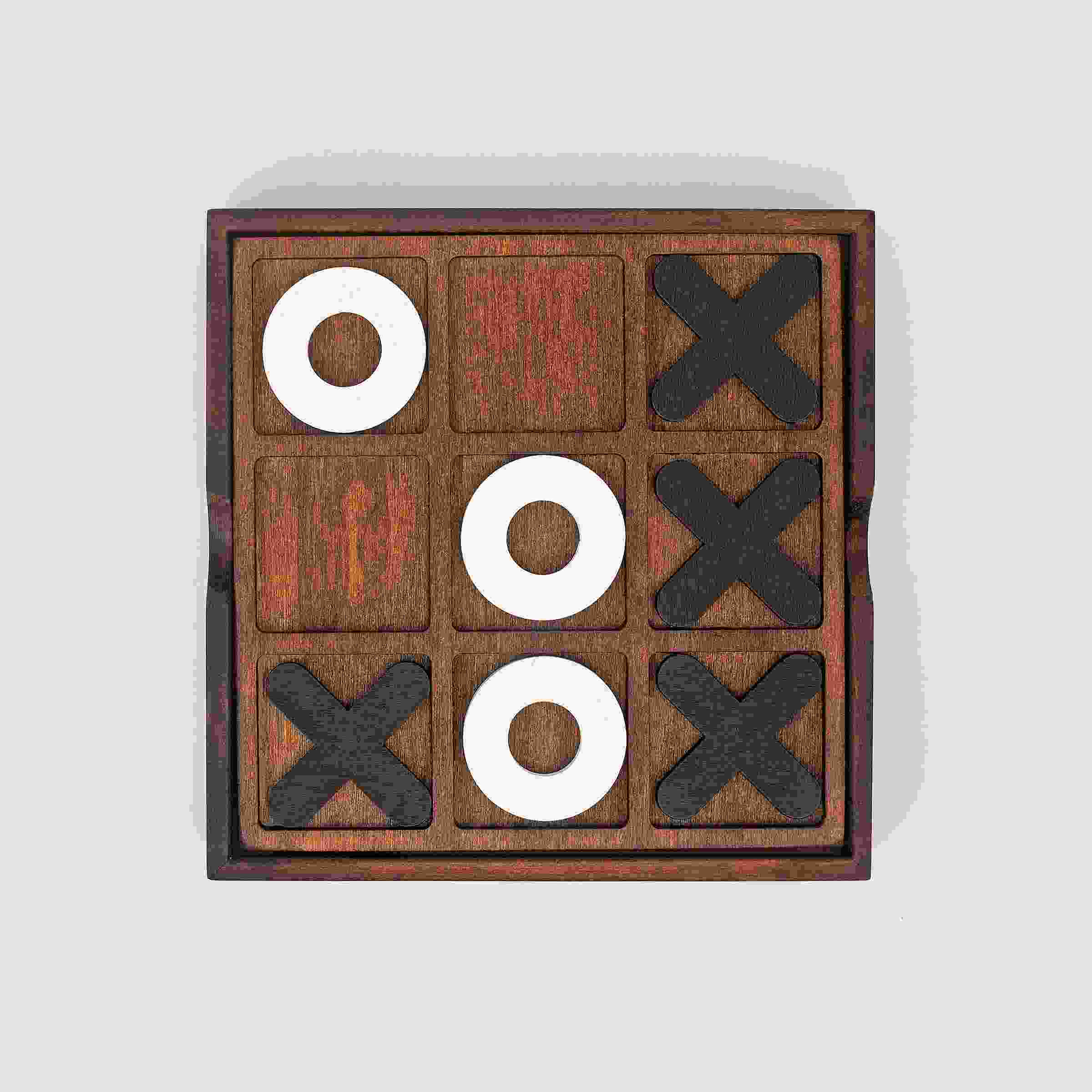 Iron & Glory Wooden Noughts & Crosses (Tic Tac Toe)