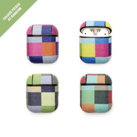Kikkerland_Plaid_Air_Pod_Case