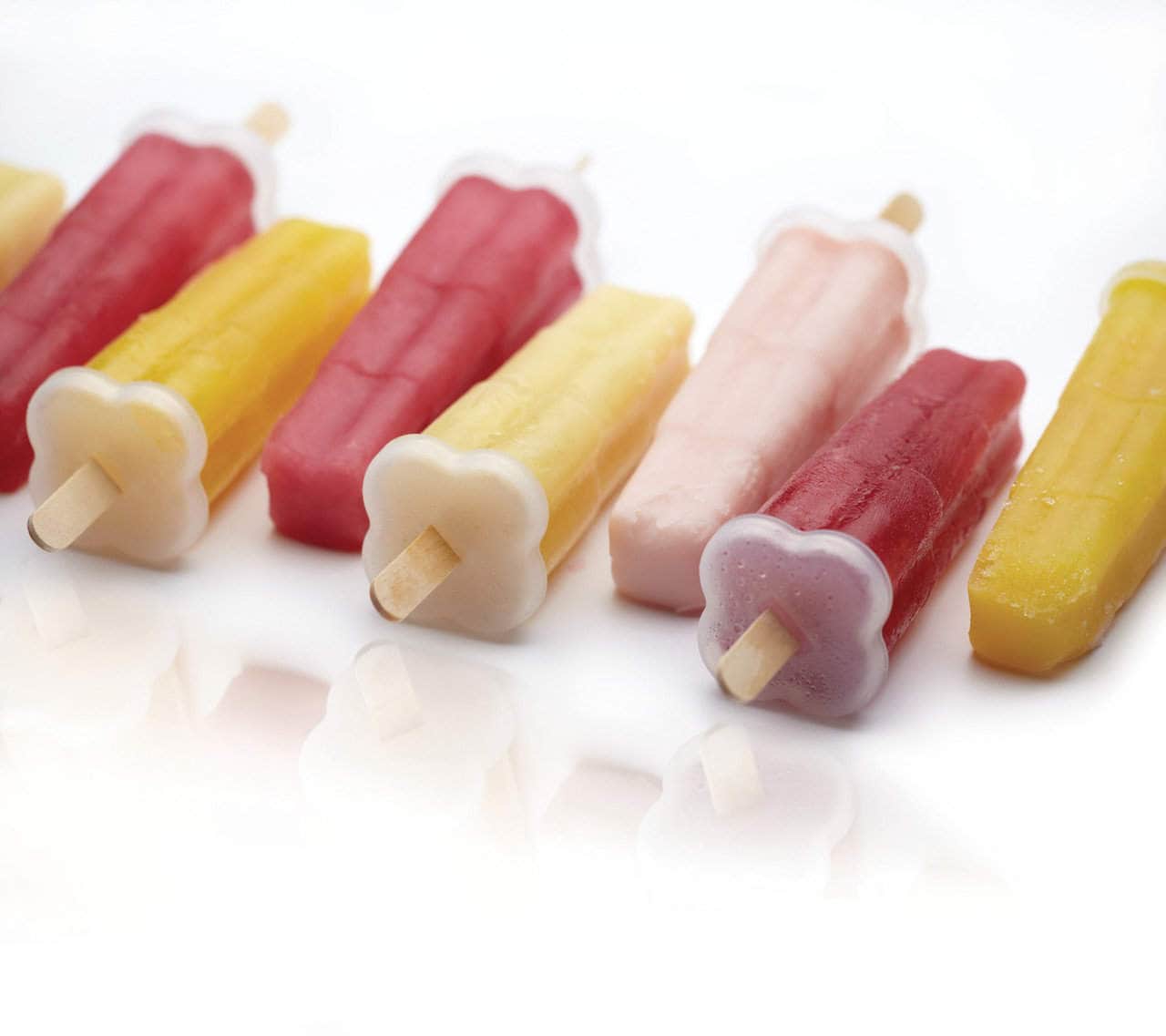 KitchenCraft Deluxe BPA-Free Plastic Ice Lolly Moulds