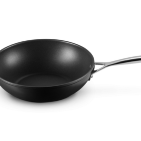 Le Creuset Toughened Non Stick Stir Fry Wok 30cm