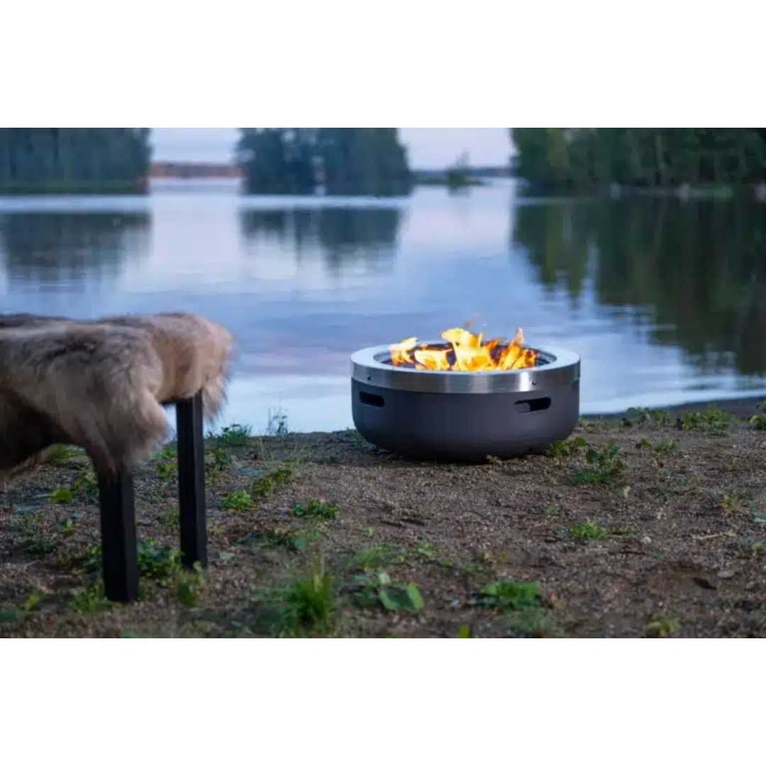 Mustang Burbank Outdoor Fire Pit & Grill
