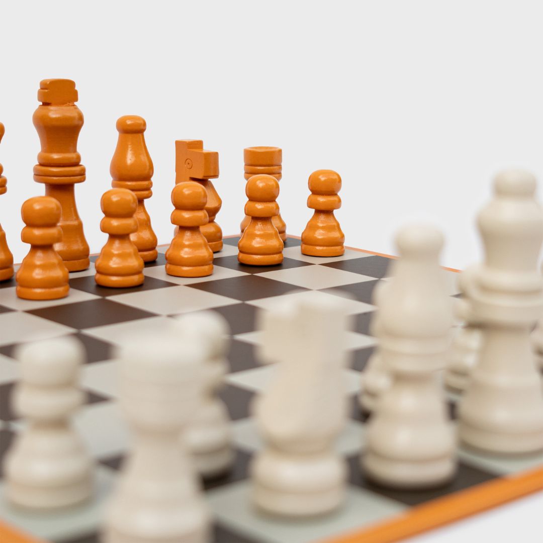 Suck UK BOXO Chess - Image 5