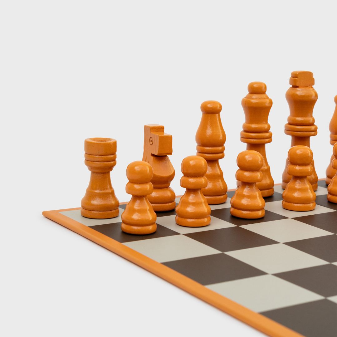 Suck UK BOXO Chess - Image 9